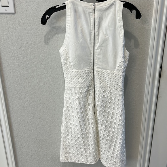 Banana Republic White Eyelet Sheath Size 0P - Picture 6 of 8